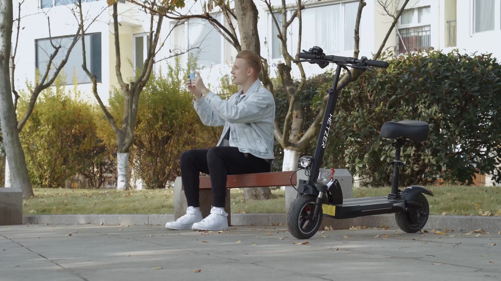 A few tricks to ride your electric scooter safely
